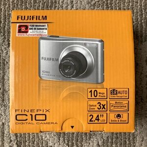 Fujifilm FinePix C10 Digital Camera - Black